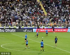 开云官方-国际比赛日体能课后，犹他爵士门线救险备战NBA季后赛，球迷炸锅，轮换策略成焦点的简单介绍